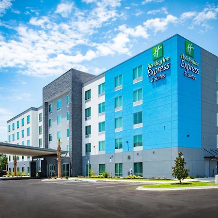 Holiday Inn Express & Suites Pensacola Airport North - I-10 By Ihg Ferry Pass Exteriör bild